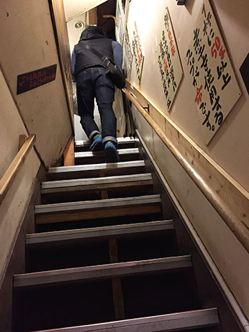 nagi-stairs-2